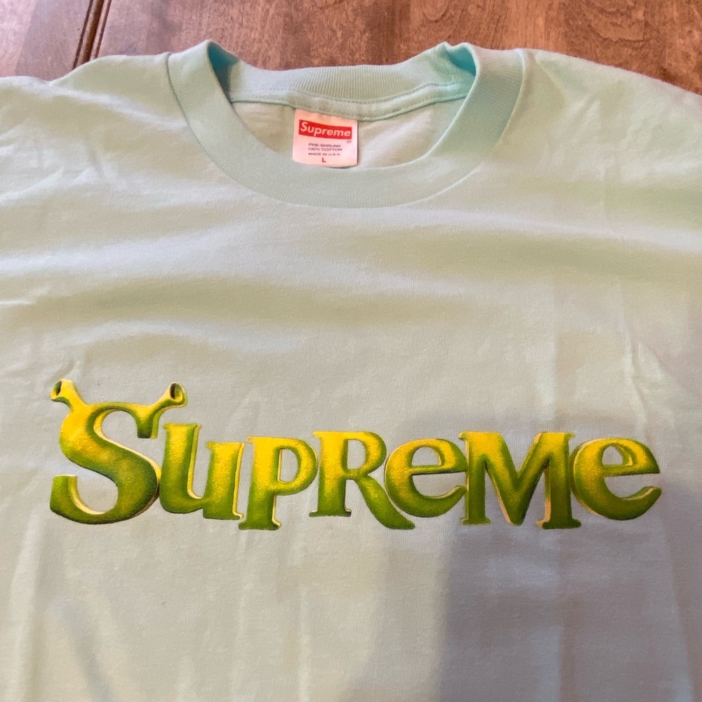 Supreme “Shrek” T Shirt Size L